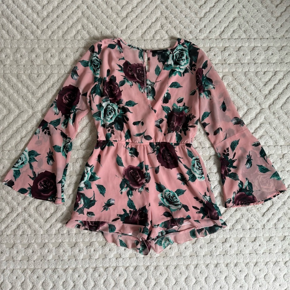 Forever 21 Pink Romantic Rose Romper with Ruffle Shorts & Bell Sleeves size M